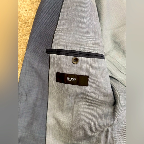 Men’s Blue Hugo Boss Suit Blazer (Matching Pants available) - Picture 7 of 11